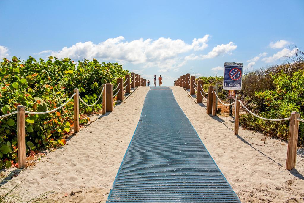 Ocean Walk Apartments Miami Beach Exterior foto